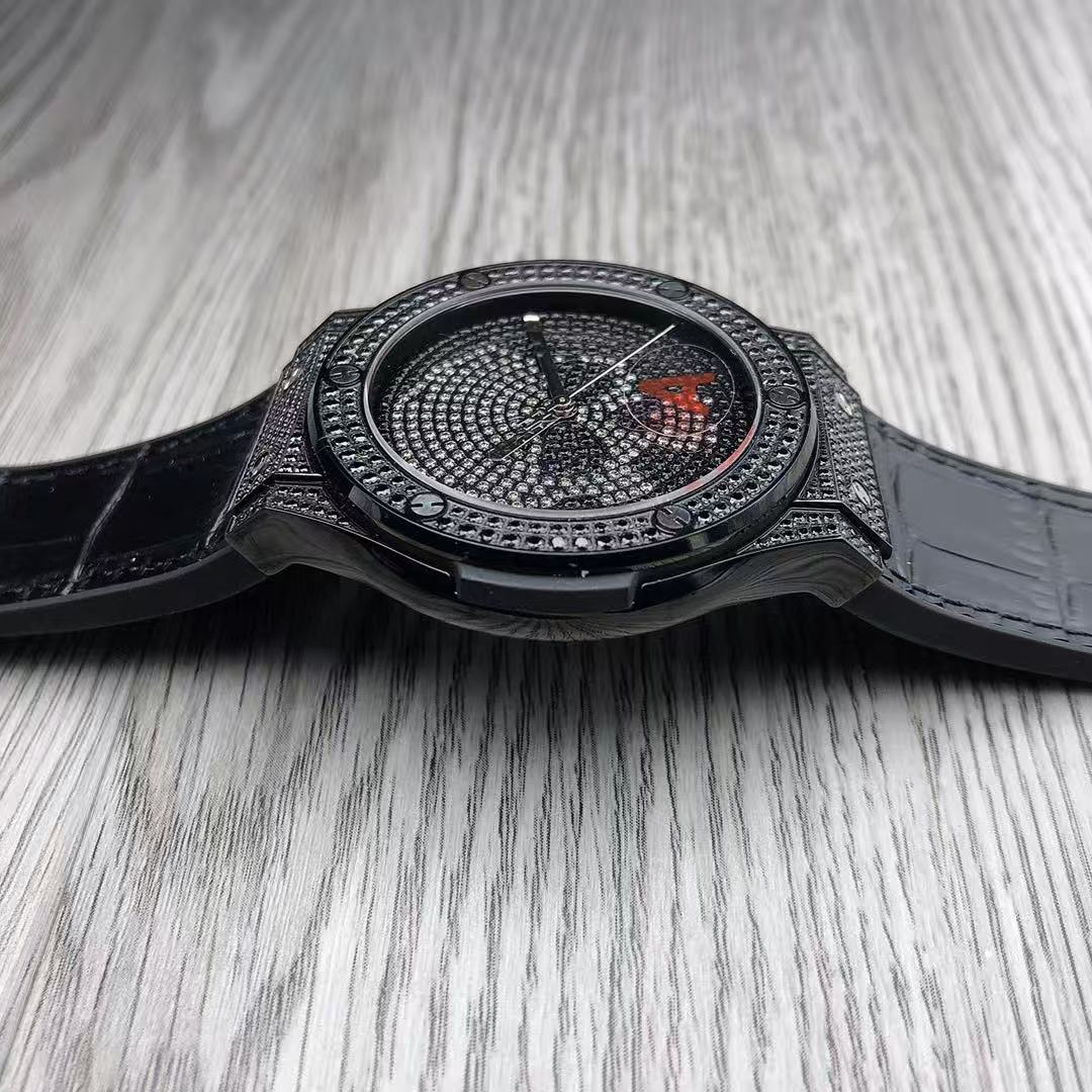 WATCH-HB-W-006