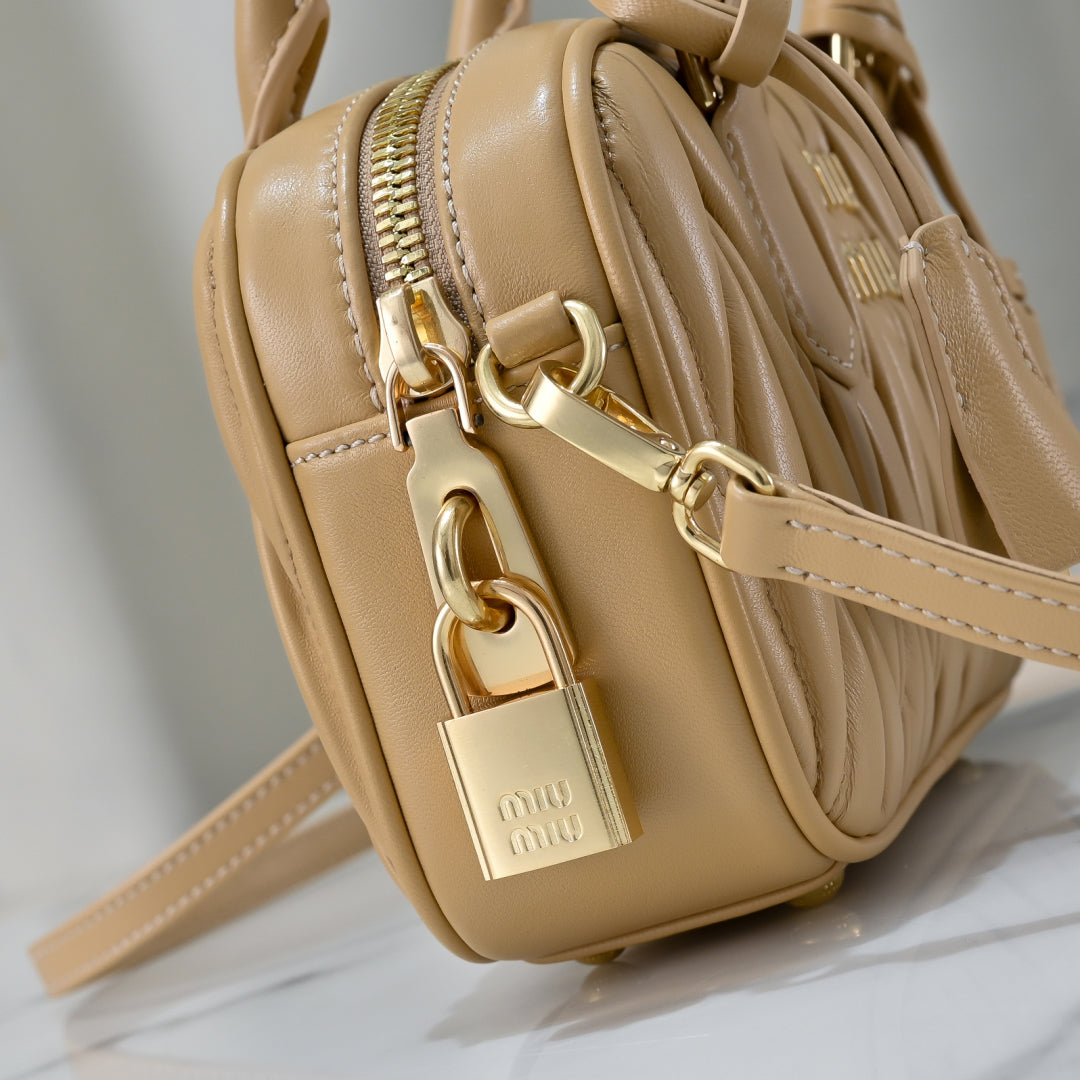 BAG-MIUMIU-LY-257