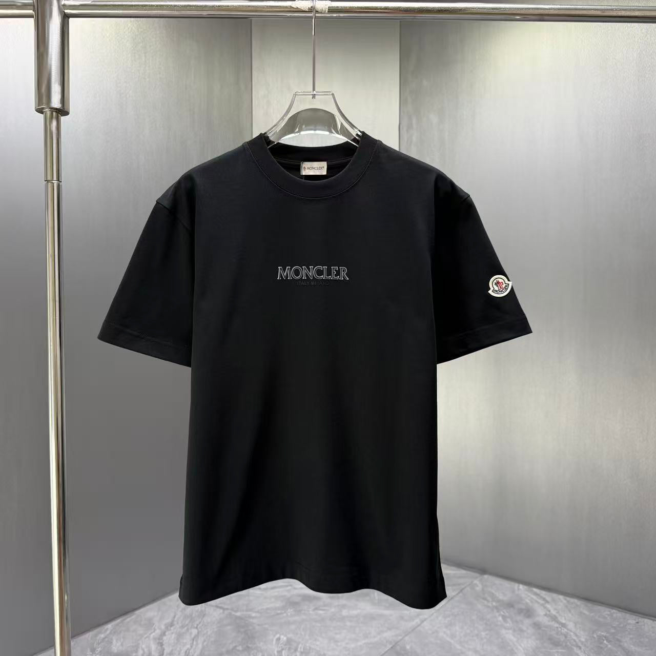 TS-MONCLER-NEW-135