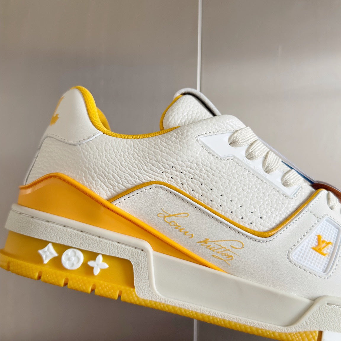SHOES-LV-LY-402