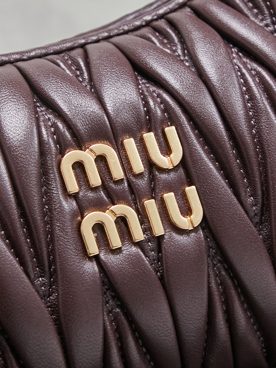 BAG-MIUMIU-LY-033