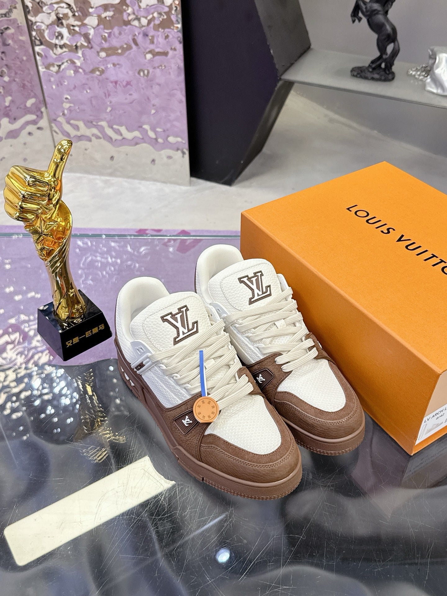 SHOES-LV-LY-260