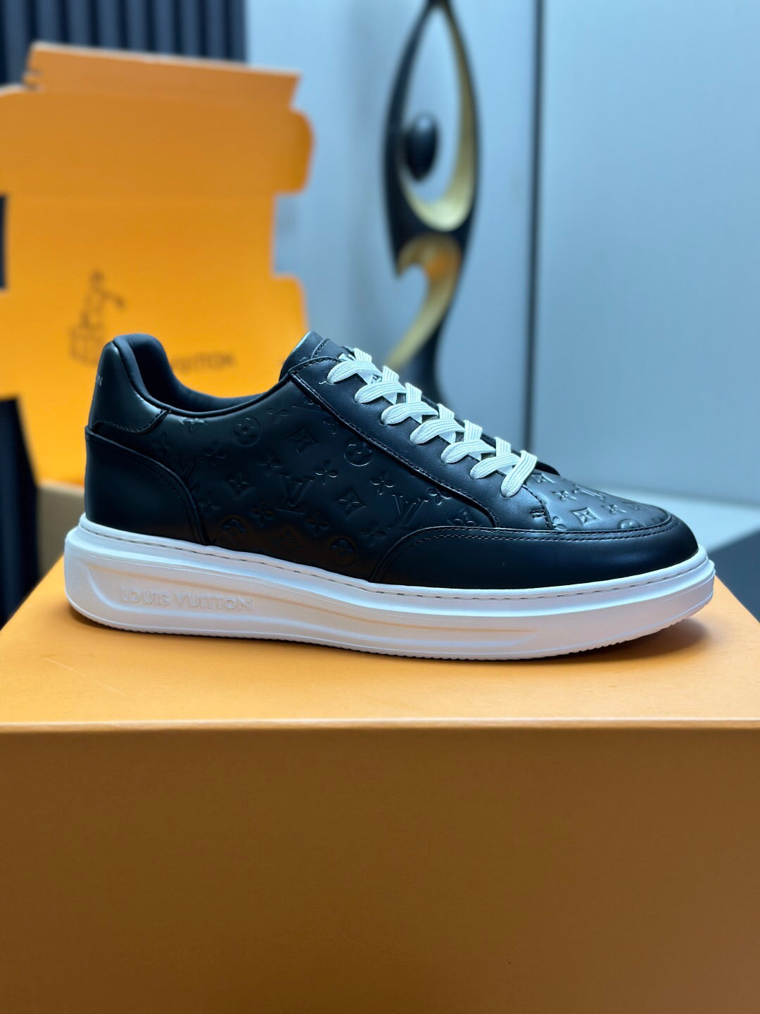 SHOES-LV-LY-375
