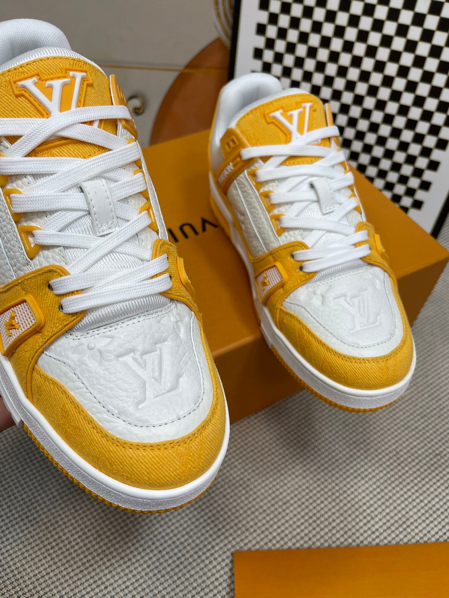 SHOES-LV-LY-329