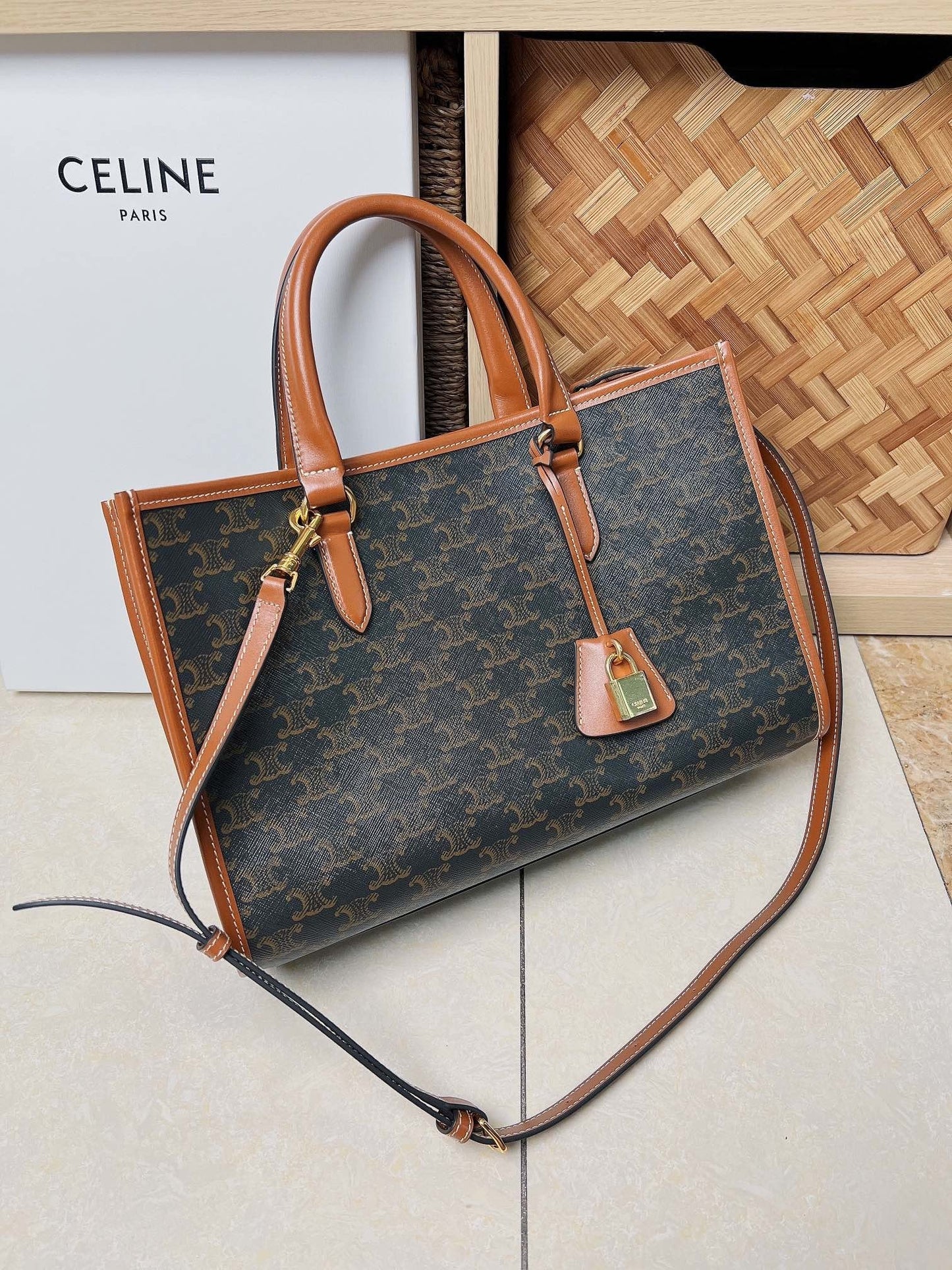 BAG-CELINE-022