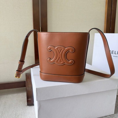 BAG-CELINE-037
