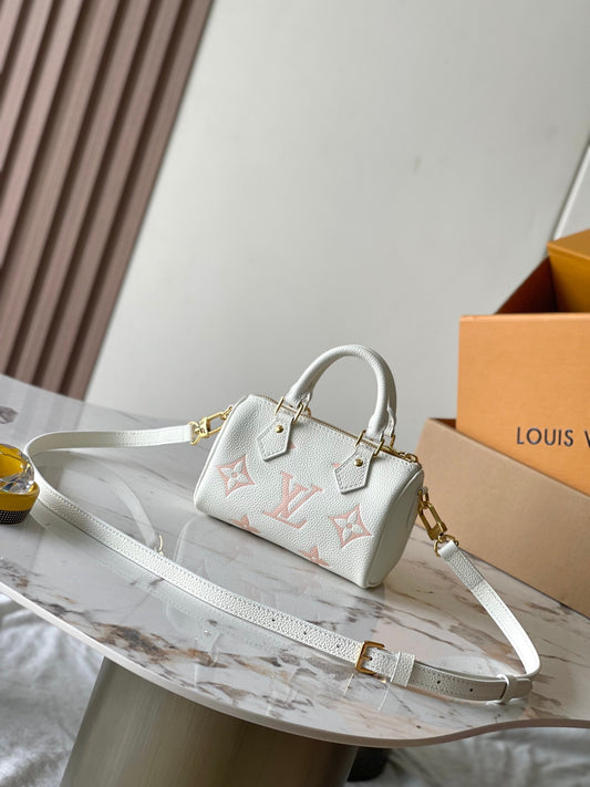 BAG-LV-W-065