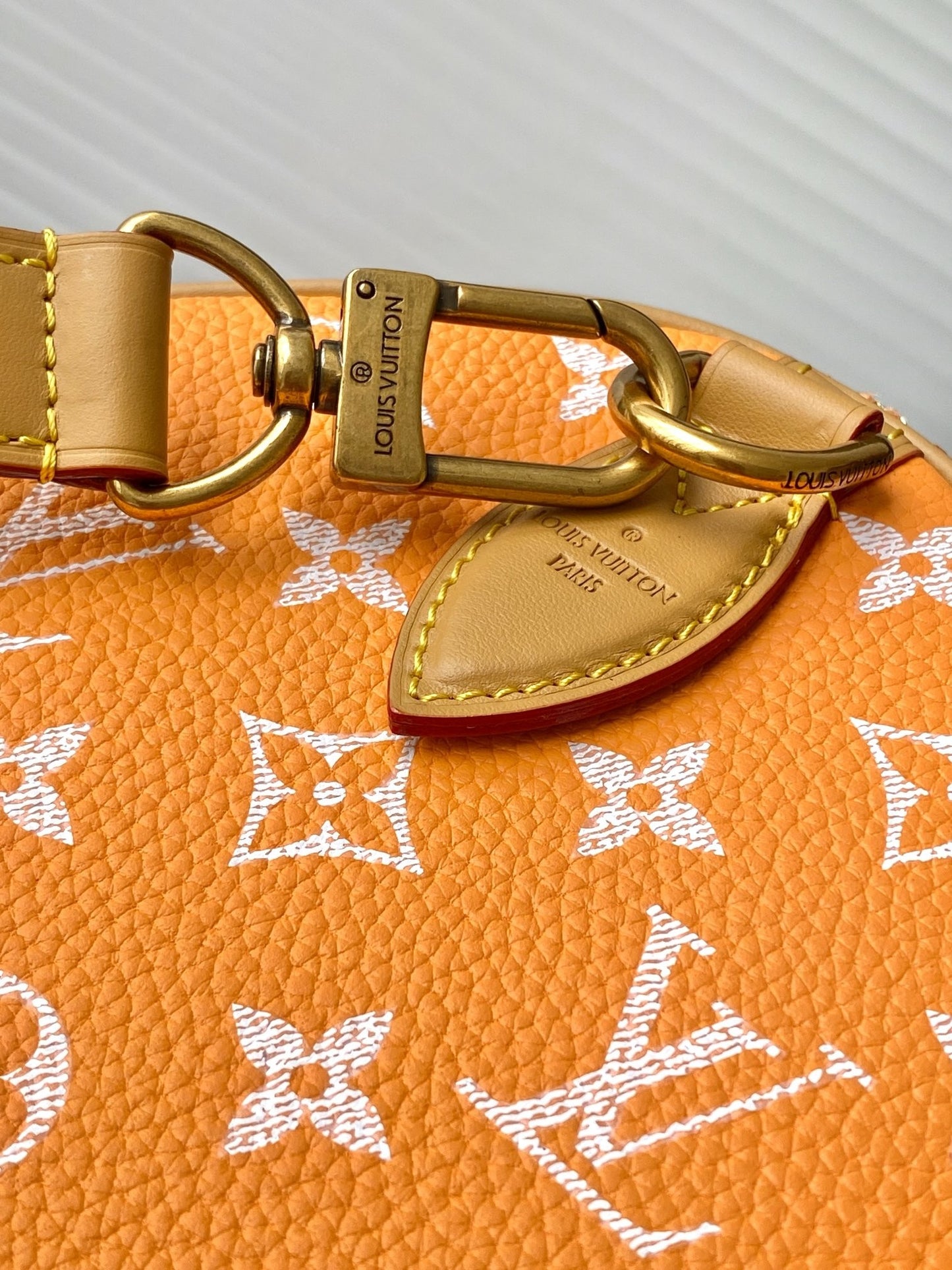 BAG-LV-W-076