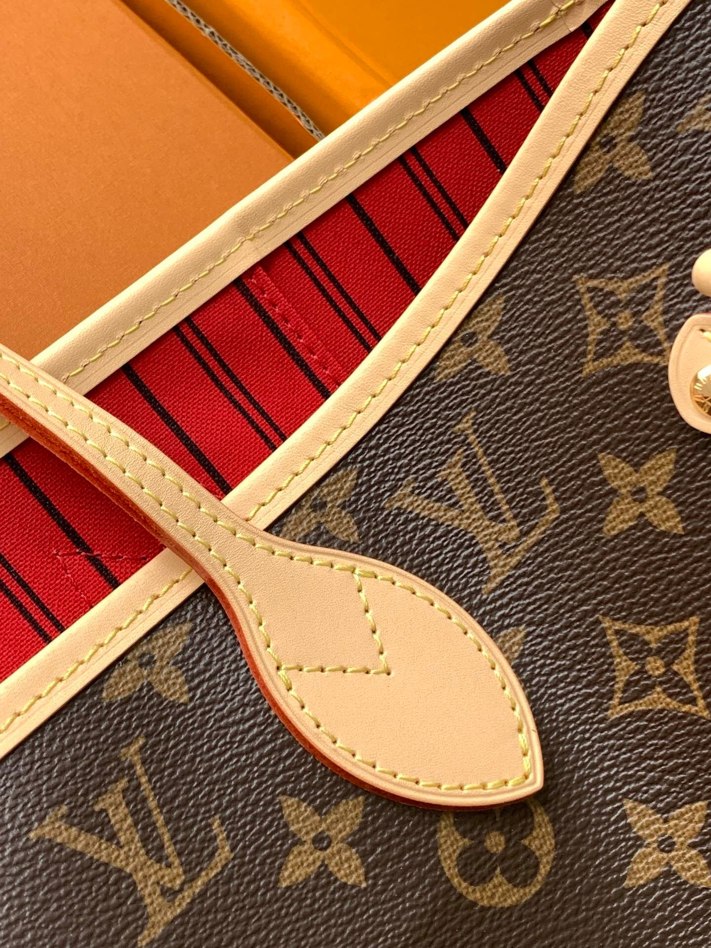 BAG-LV-W-083