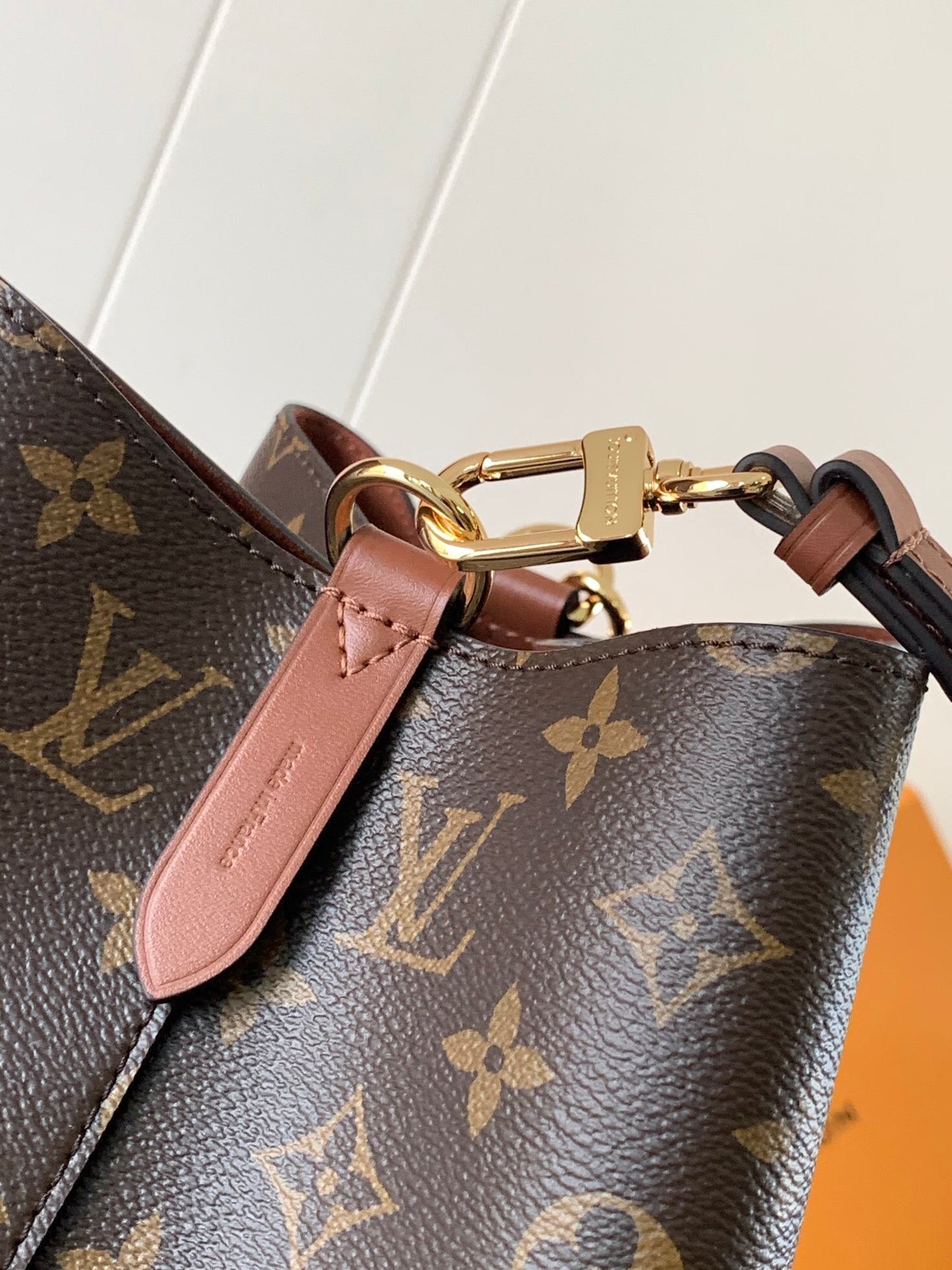 BAG-LV-W-085