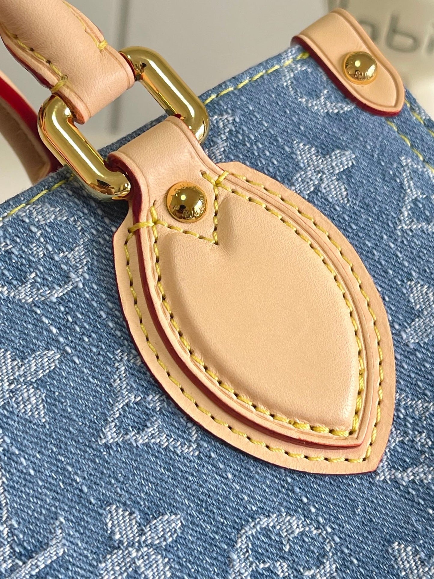 BAG-LV-W-092