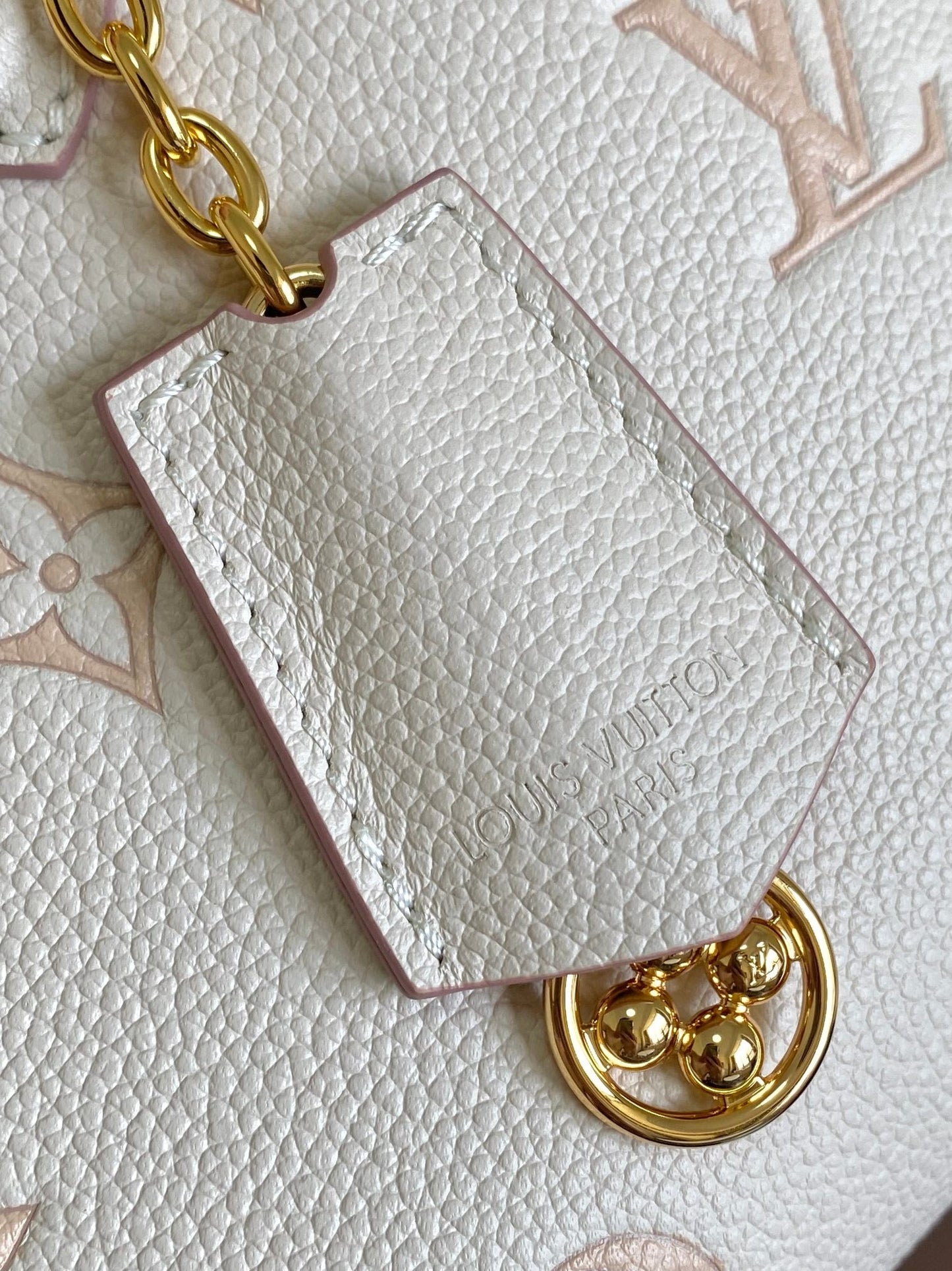 BAG-LV-W-095