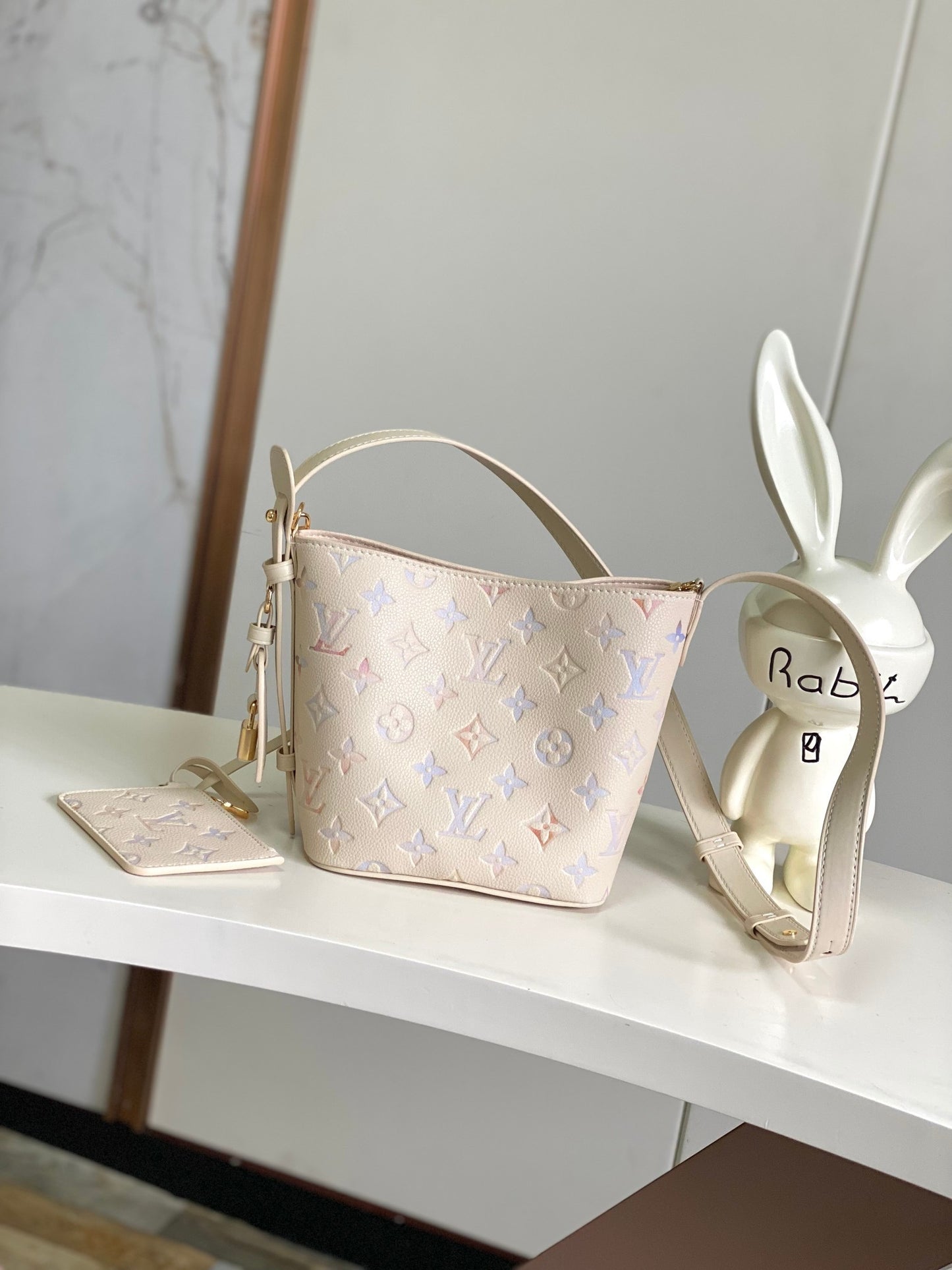 BAG-LV-W-098