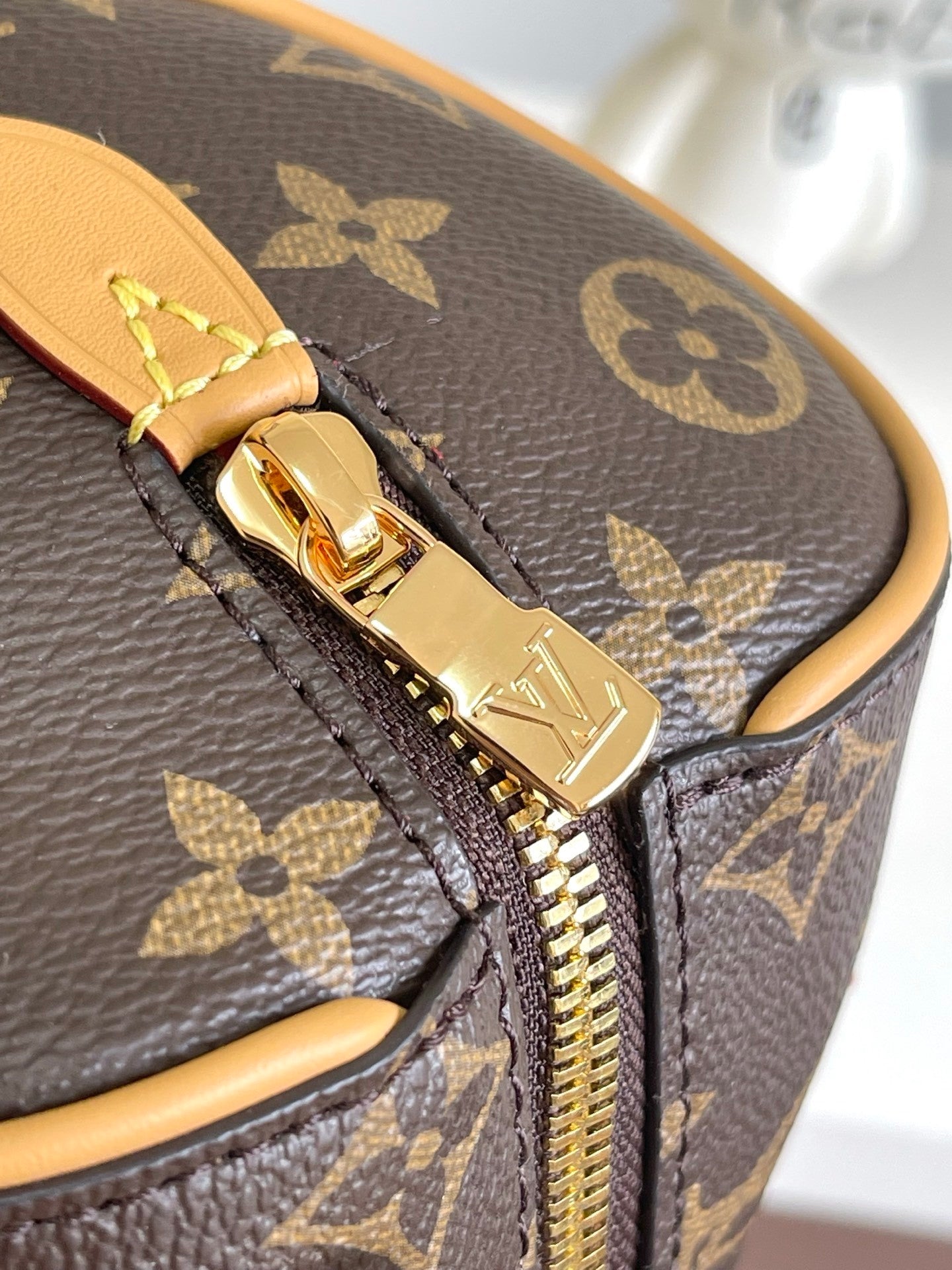 BAG-LV-W-111