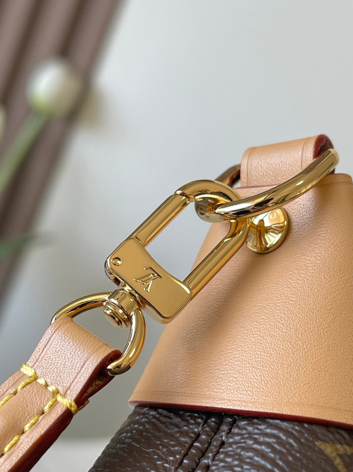 BAG-LV-W-114