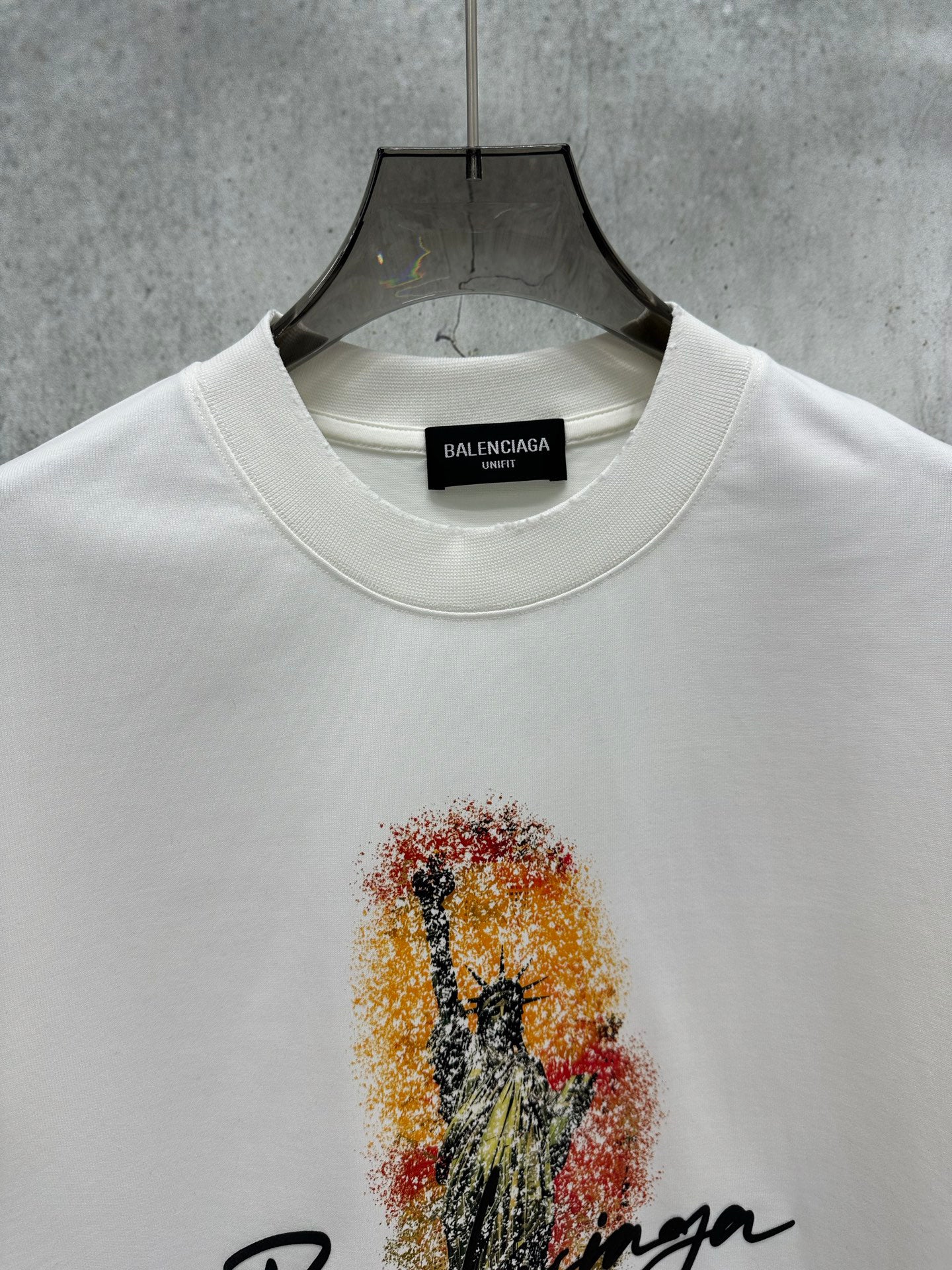 TS-Balenciaga-new-005