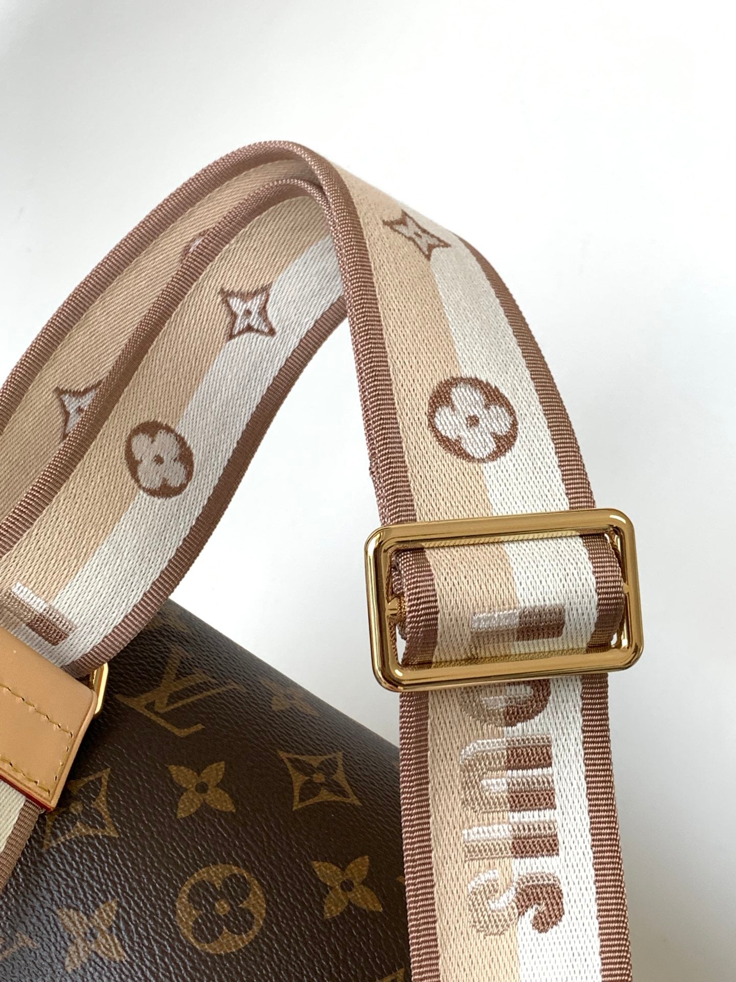 BAG-LV-W-NEW-1517