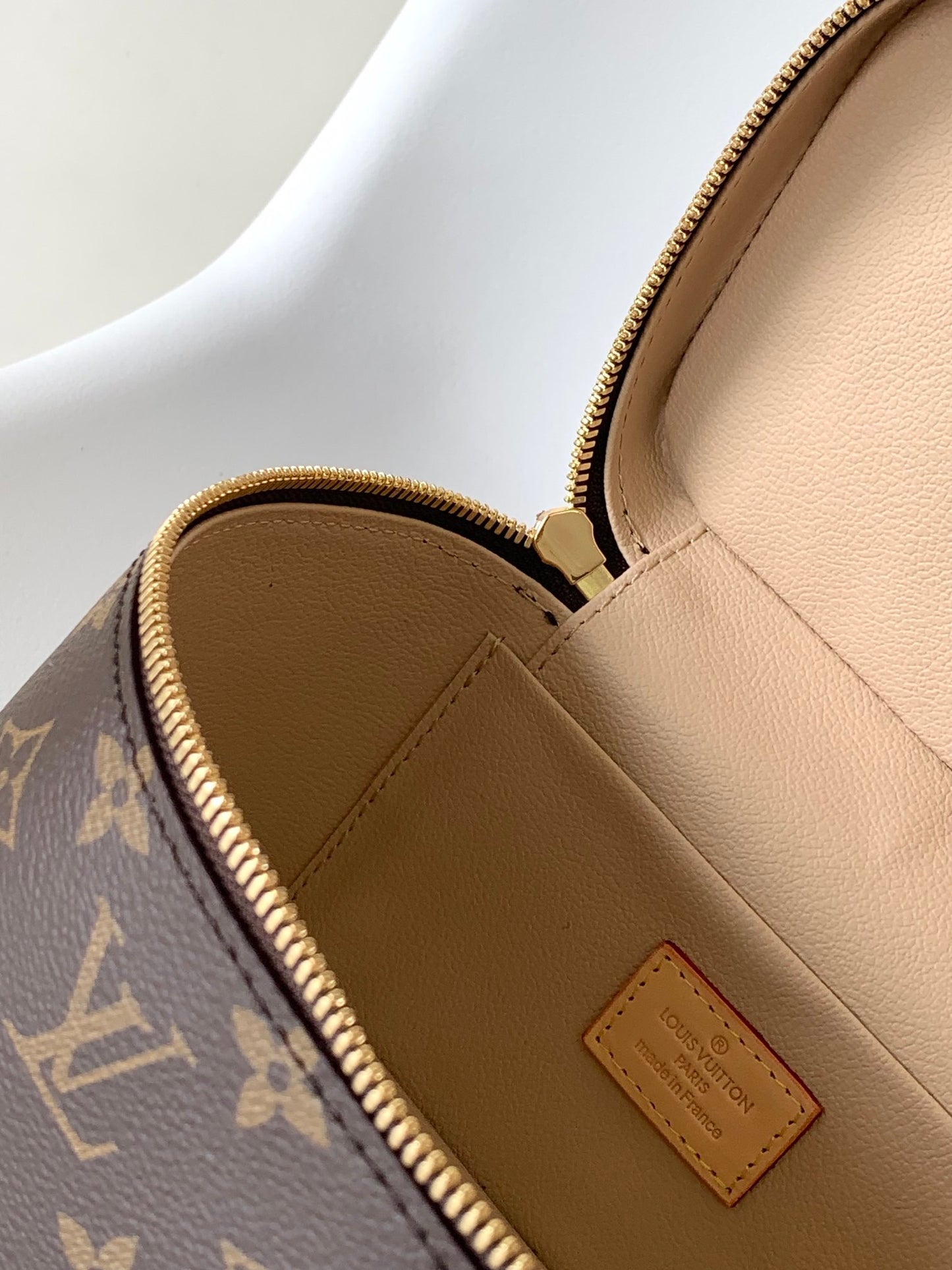 BAG-LV-W-NEW-1374