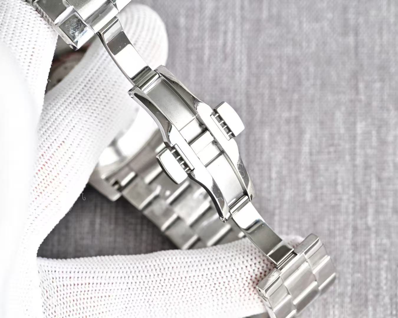 WATCH-PNH-W-005