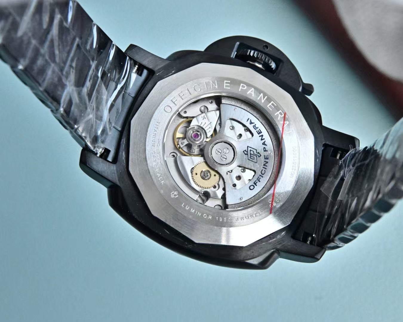 WATCH-PNH-W-002