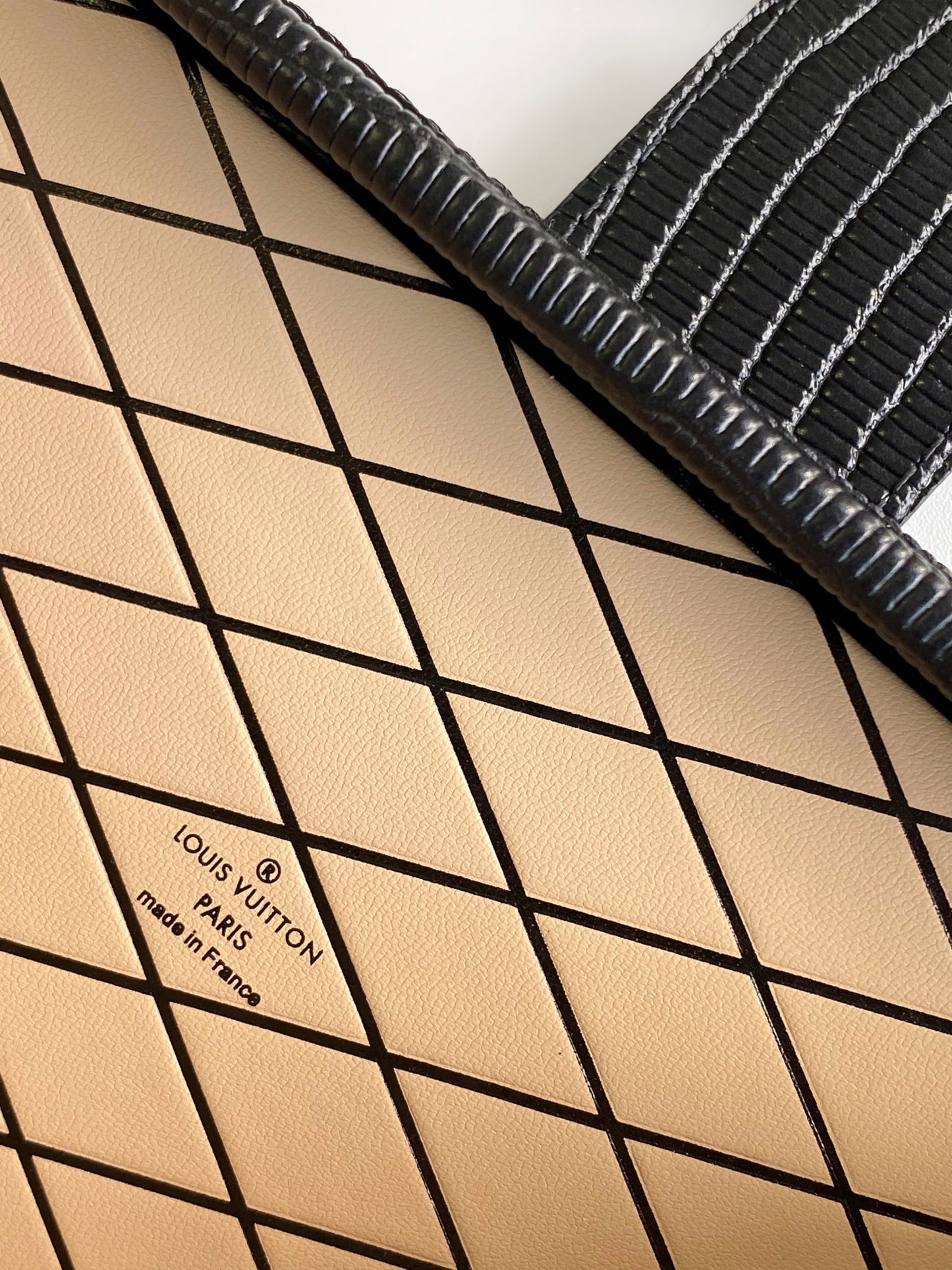 BAG-LV-W-NEW-697