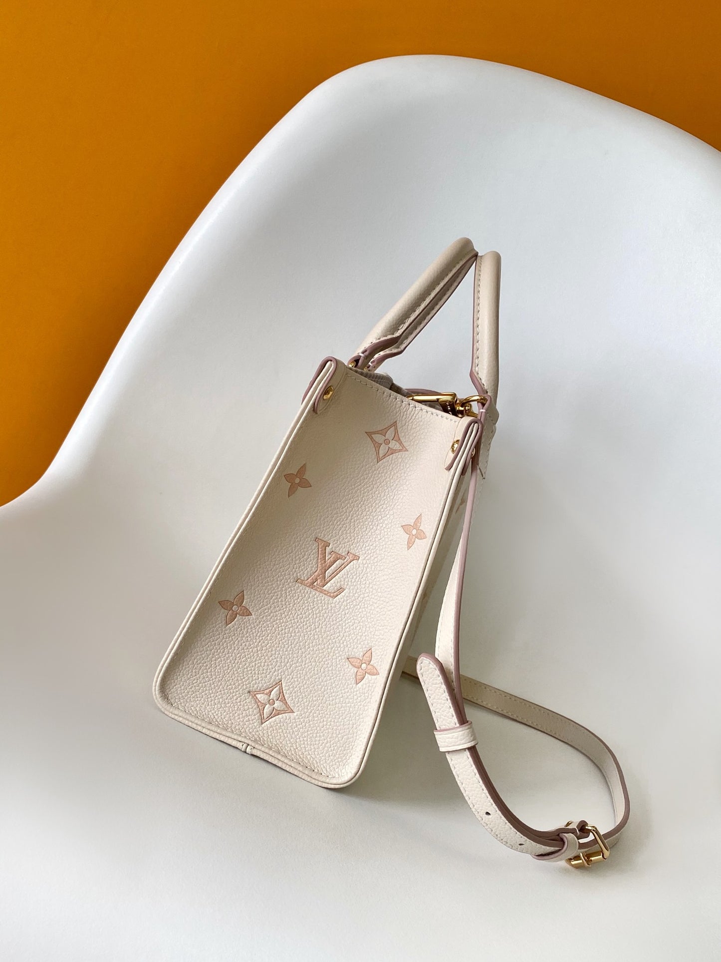 BAG-LV-W-NEW-1106
