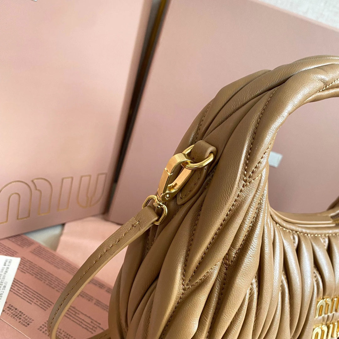 BAG-MIUMIU-LY-088