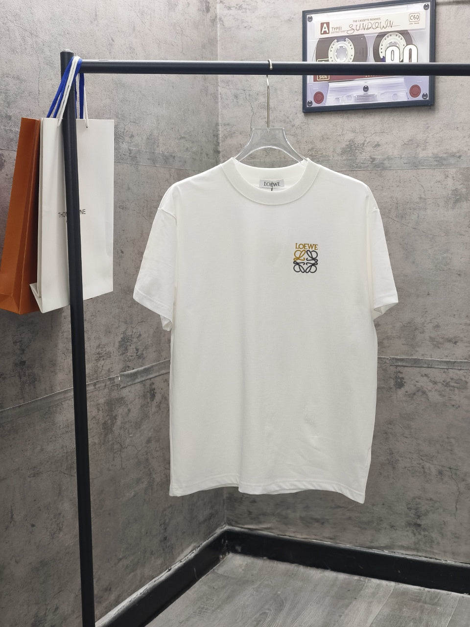 TS-LOEWE-NEW-053