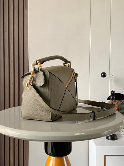 BAG-LW-777