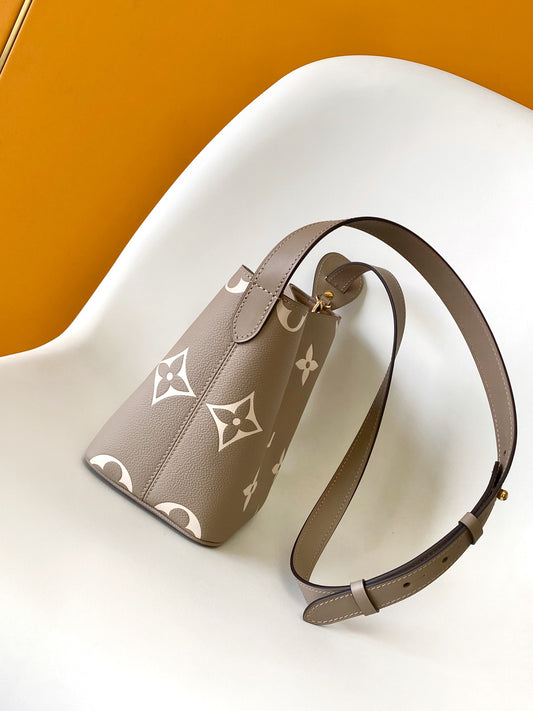 BAG-LV-W-NEW-532