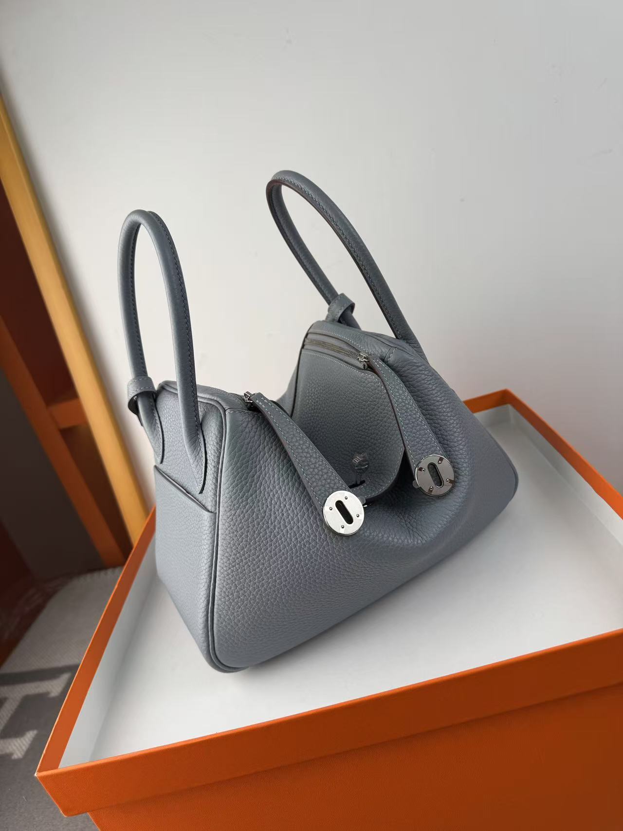 BAG-HMS-W-042