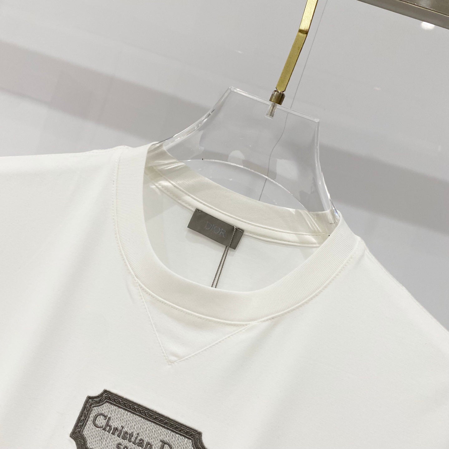 TS-DIOR-NEW-001