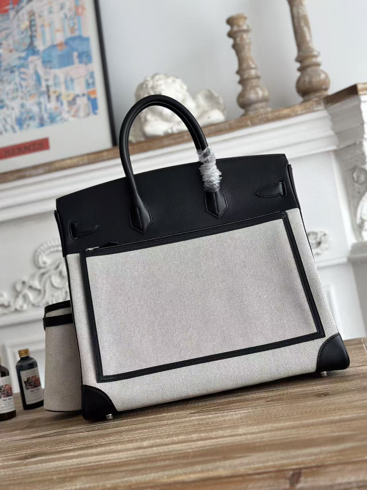 BAG-HMS-W-056