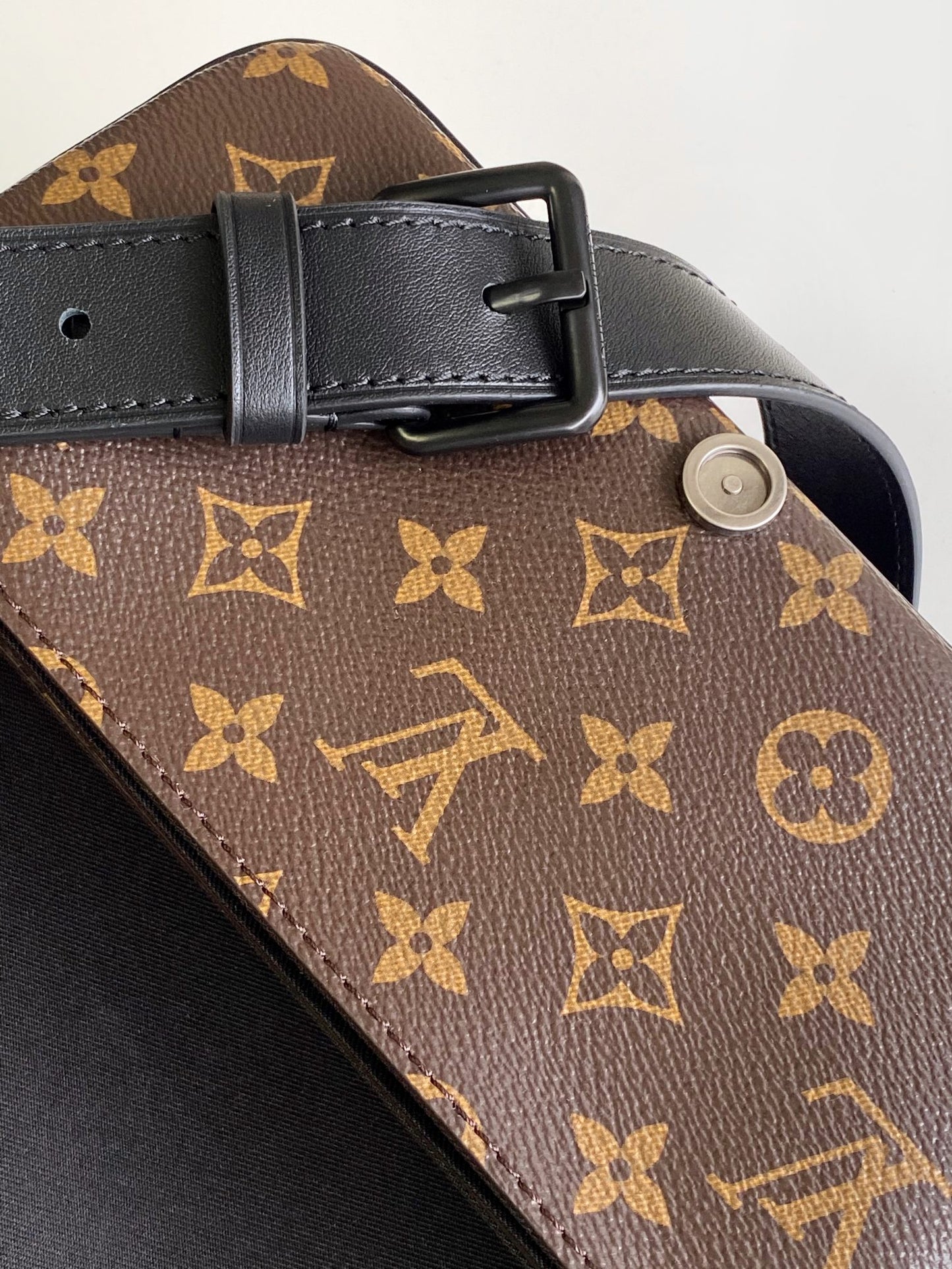 BAG-LV-W-NEW-690