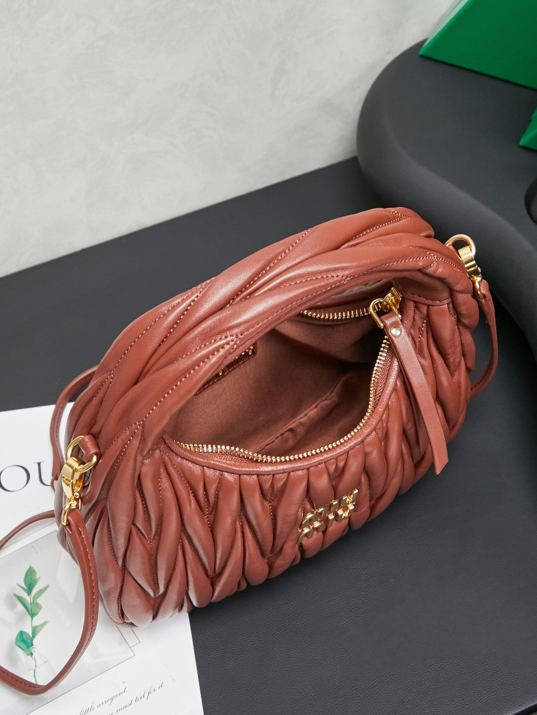 BAG-MIUMIU-LY-220