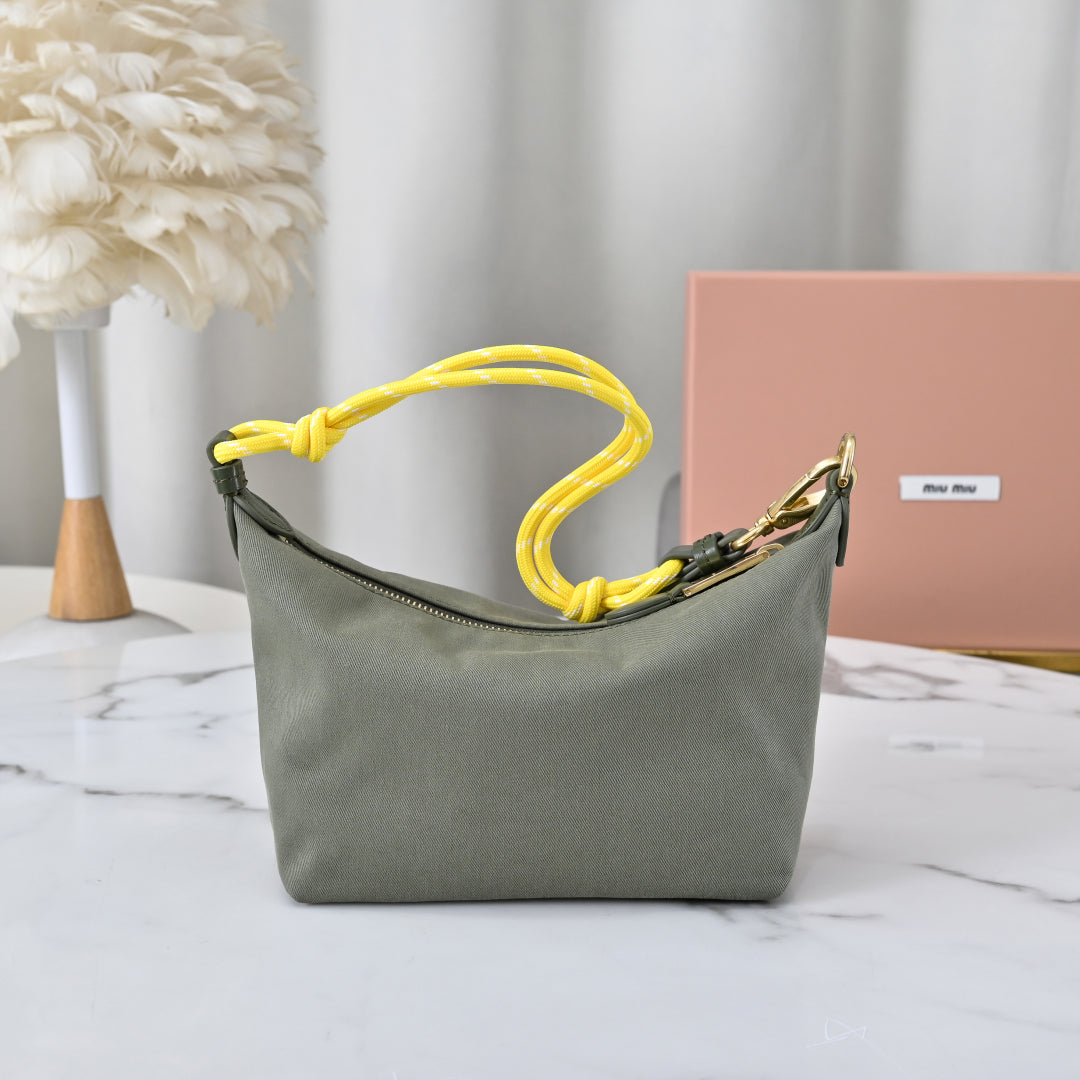 BAG-MIUMIU-LY-359