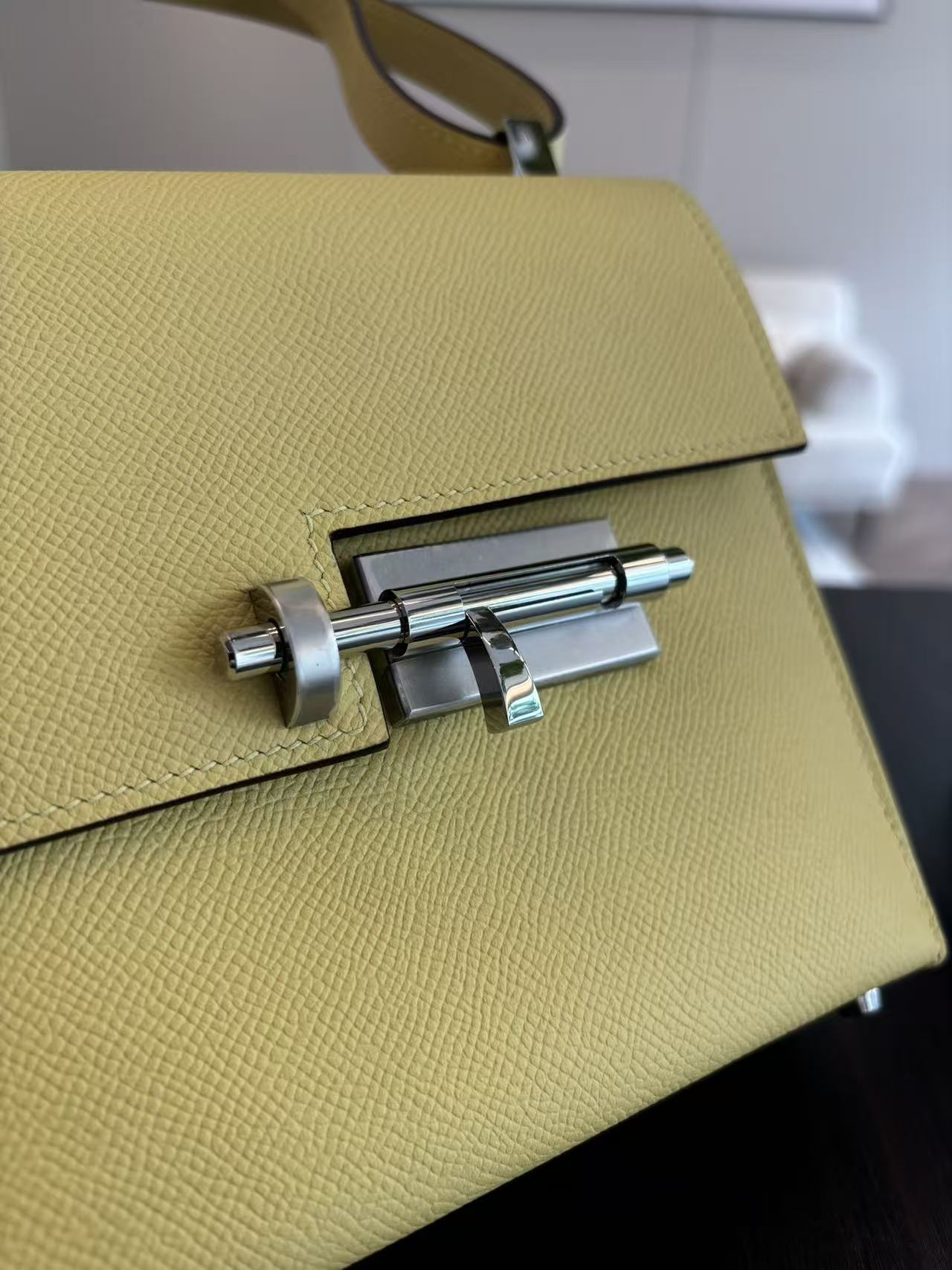 BAG-HMS-W-022