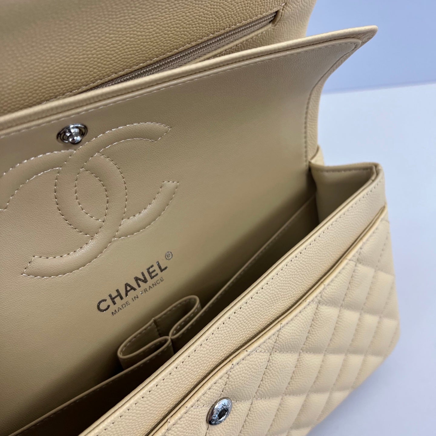 BAG-CHANEL-560