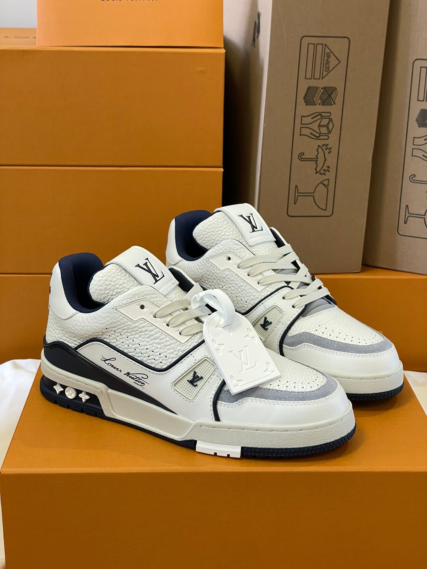 SHOES-LV-LY-196