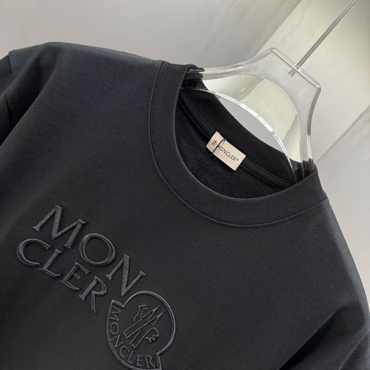 TS-MONCLER-NEW-142