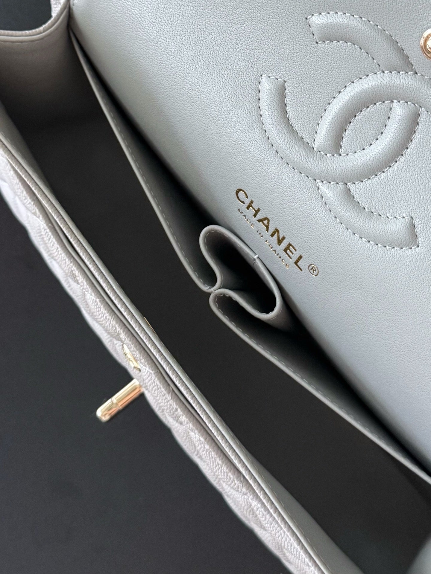 BAG-CHANEL-095