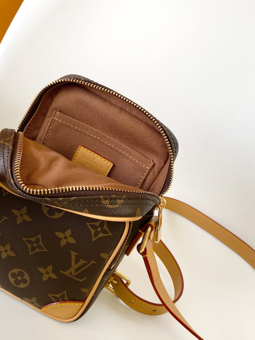 BAG-LV-W-NEW-850