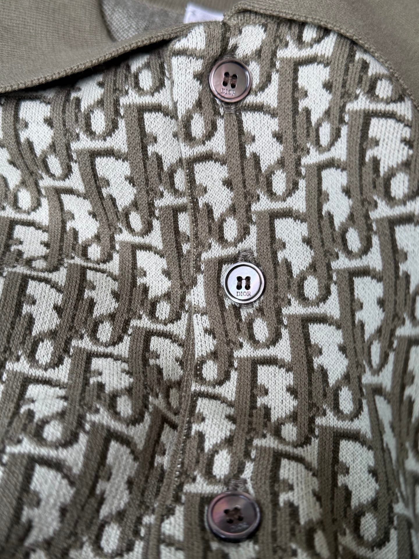 TS-DIOR-NEW-143