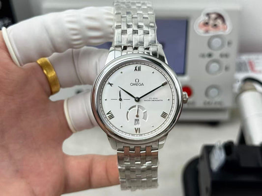 WATCH-OMG-W-012