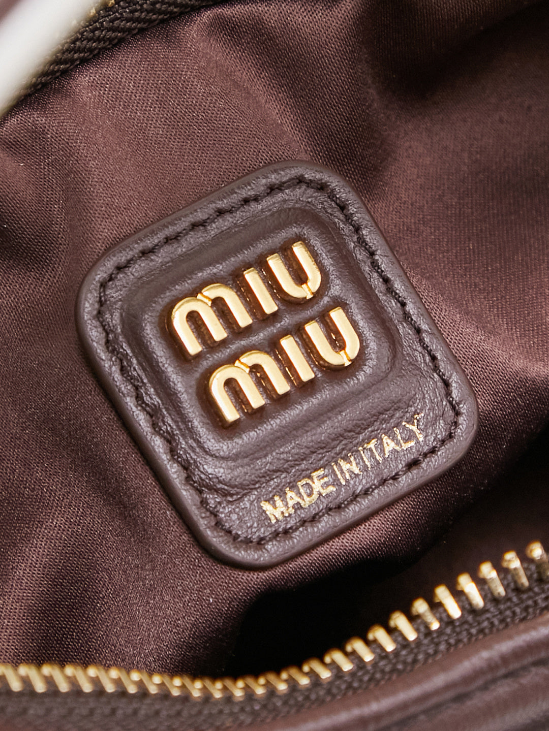 BAG-MIUMIU-LY-048