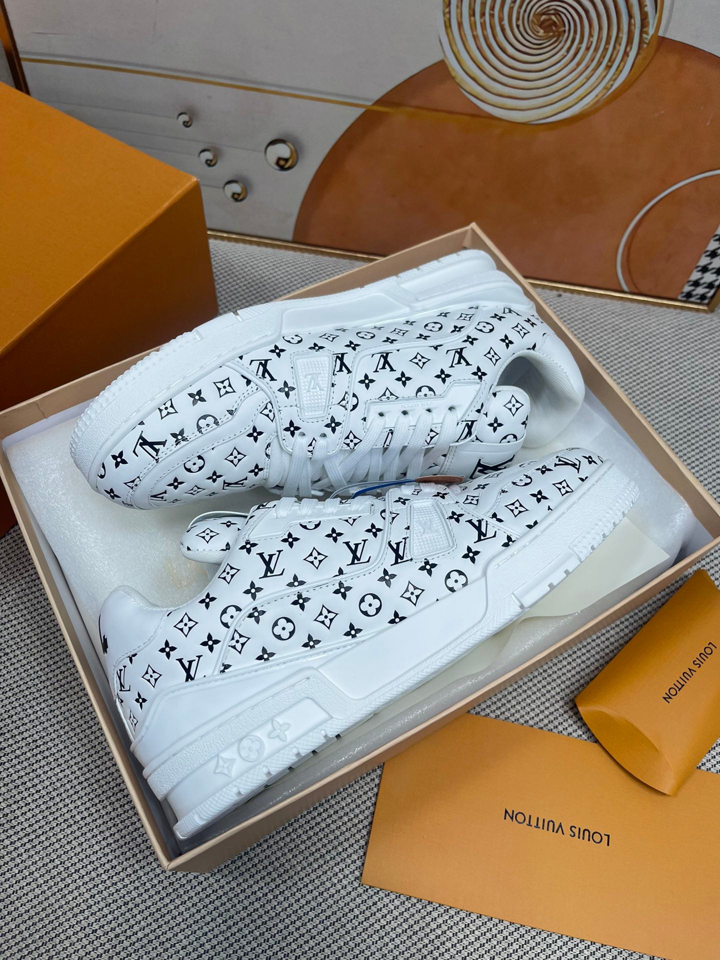 SHOES-LV-LY-121