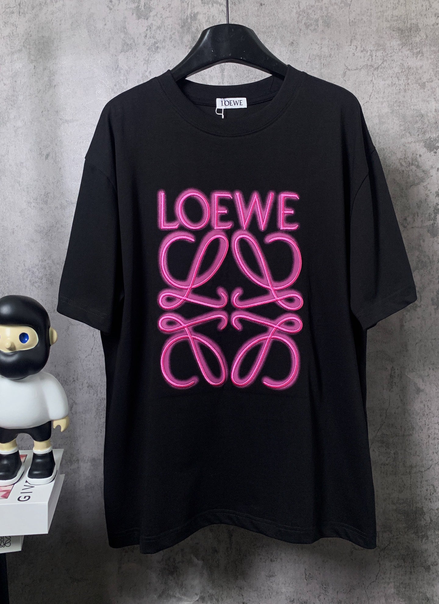 TS-LOEWE-NEW-143