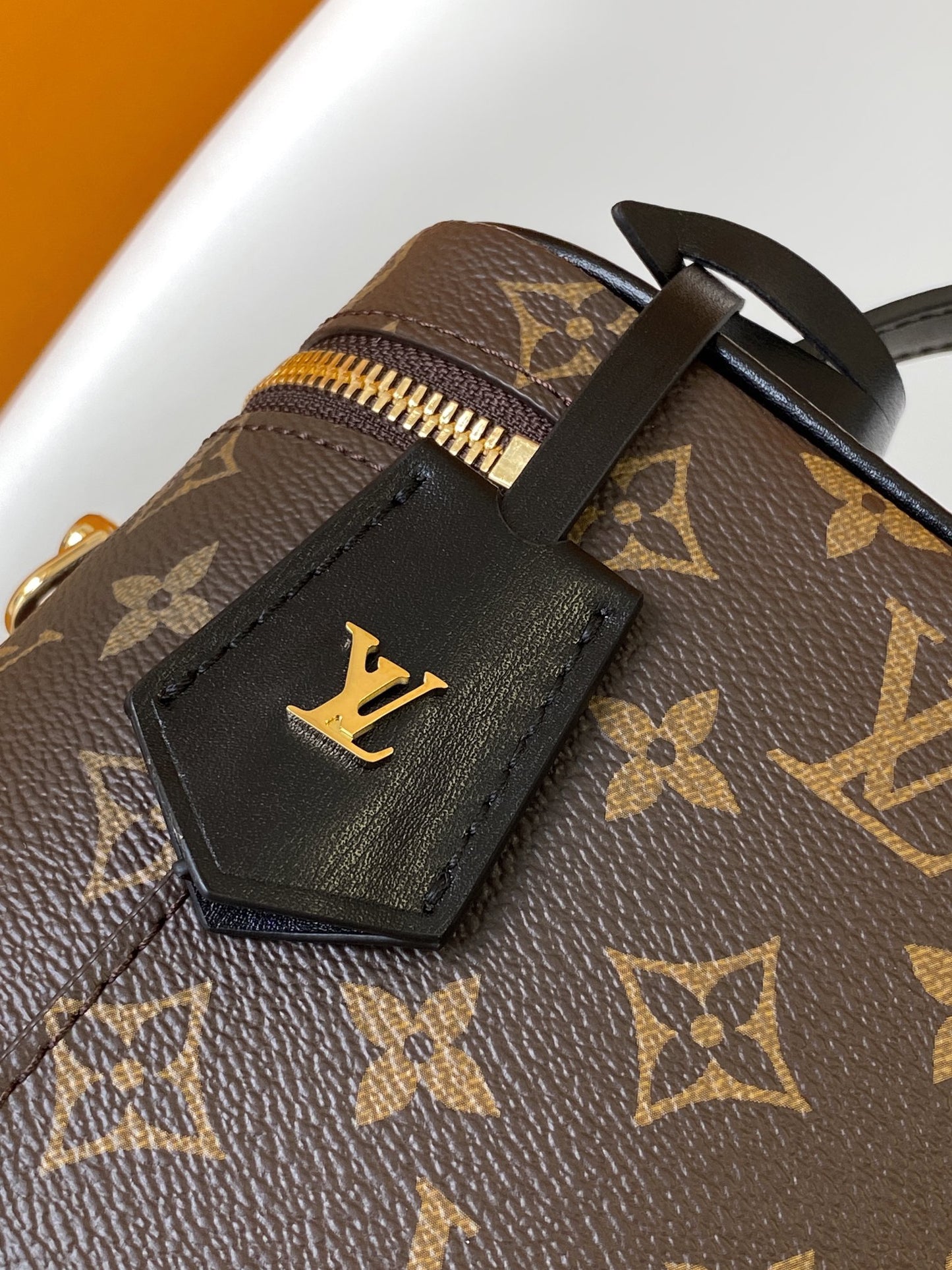 BAG-LV-W-NEW-220