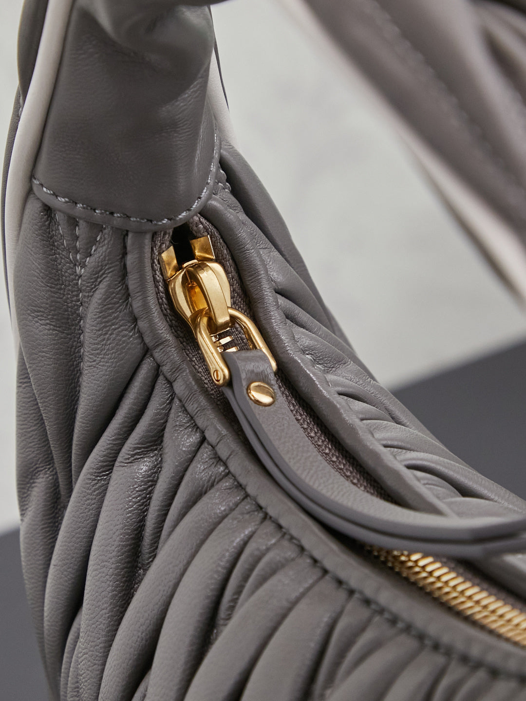 BAG-MIUMIU-LY-025