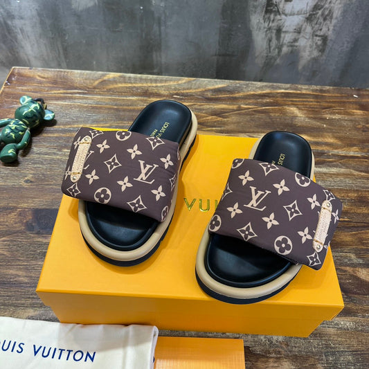 SHOES-LV-LY-158